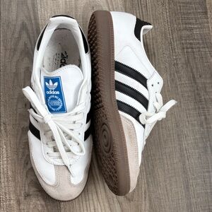 Adidas sambas